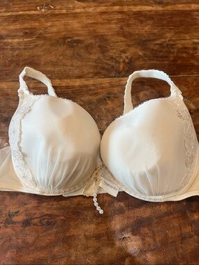 Ivory Lace-Trim Empreinte Bra